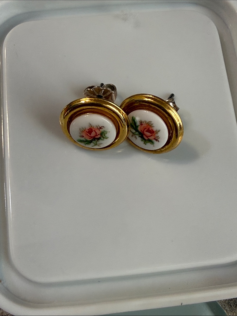 Source Unknown Gold Porcelain Rose Stud Earrings